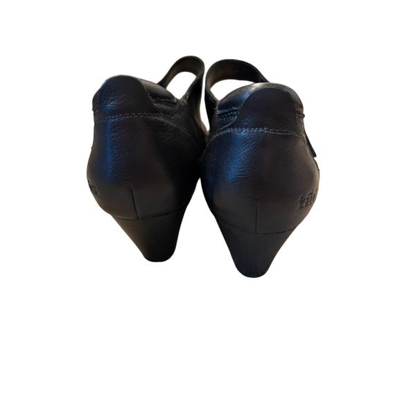 Taos Mary Jane Heels, size 10 - Picture 4 of 6